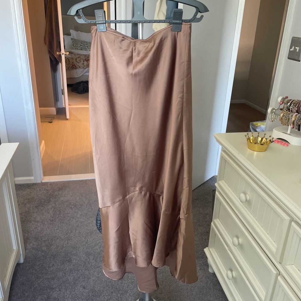 Abercrombie satin skirt with ruffle hem